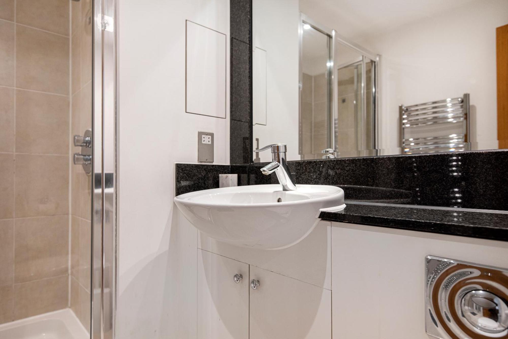 Central 2 Bed With Large Terrace Londres Extérieur photo